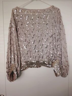 St.Martin Silver Small,Sequined Top Wavy pattern and Dolman sleeves Vintage Glam